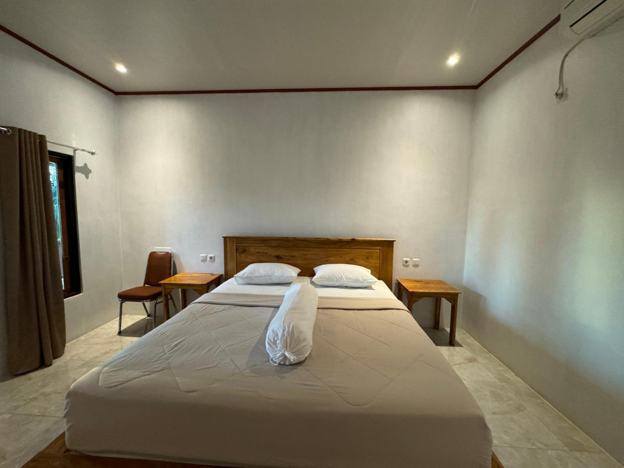 Sunari Beach Resort 2 Padang (Selayar) Exterior foto