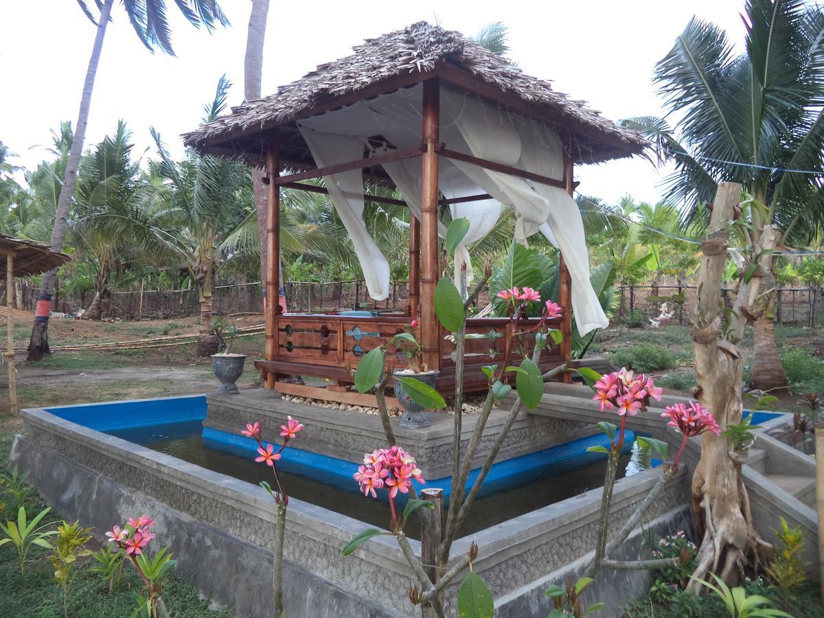 Sunari Beach Resort 2 Padang (Selayar) Exterior foto