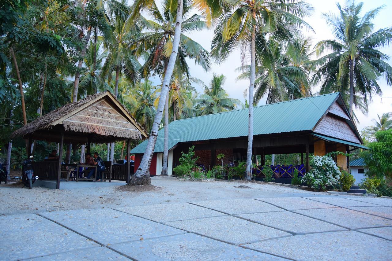Sunari Beach Resort 2 Padang (Selayar) Exterior foto
