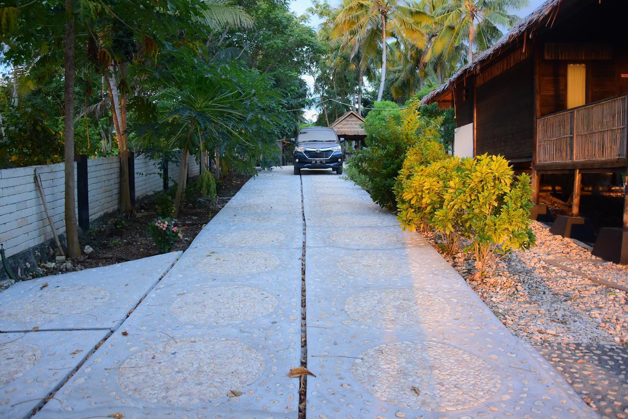Sunari Beach Resort 2 Padang (Selayar) Exterior foto