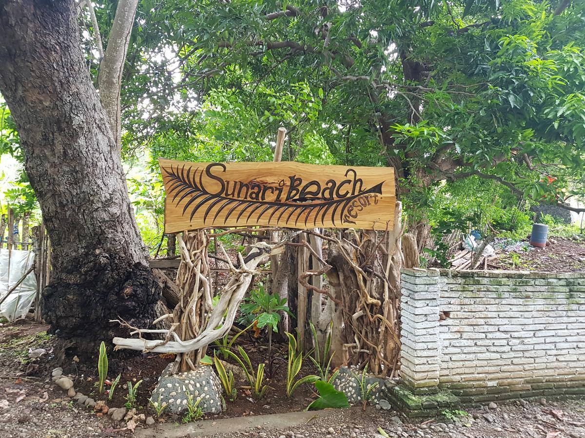 Sunari Beach Resort 2 Padang (Selayar) Exterior foto